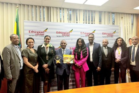 Ethiopian Airlines receives the Star Wide Awards 2024