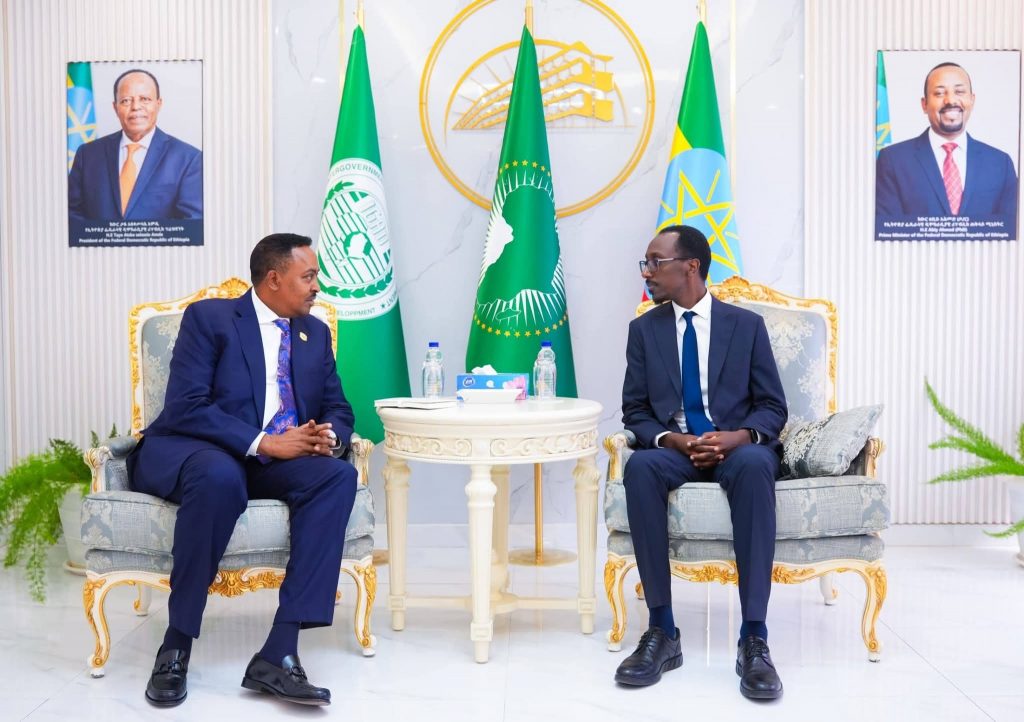 Ethiopia’s FM Holds Talks with IGAD Executive Secretary on Regional Cooperation
